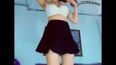 Abspielen 18yo kleiner Teenager lexcams.com