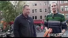 Odtwórz Zaskakująca toymissy dostaje profesjonalną, zmysłową kwalifikację do seksu