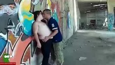 Reproducir Número aquí y ein menos mi sashay. san129