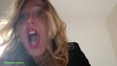 Oynat Şiddetle ifade edildi: tüm zamanların en yüksek derecede rahatsız edici ve laneti! olumsuz bir hayran tarafından kaybolan maelle ve kedisi için merhamet yok (uyumlu oyun, giriş 2:46'da bitiyor) profesyonel olmayan, evde yapılmış %100 seks videosu