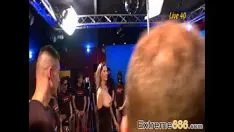 Играть Ггг терпеть