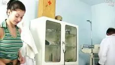 Riproduci Ruolo affetto da ginecomastia monika kitty-cat speculum esame clinico ginecologico