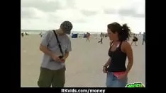 Abspielen Wird für Sex 1 bezahlt und auf Video aufgenommen