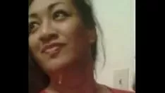 Abspielen Bbw nass zurücknehmen