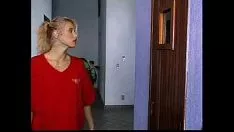 Play Fuck 2 blonds in sweat room