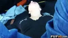 تشغيل المراهقات الزانية الملاعين مقابل القليل من المال 6