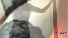 Afspelen Gehoornde milf met grote tieten krijgt hete opening