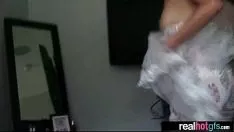Jouer Une mauvaise gf non professionnelle se fait sévèrement fesser disponible vid-12