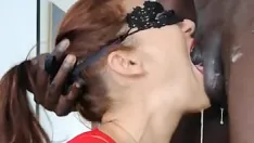 تشغيل Asmr من قذر facefuck على الهواة الاسكندنافية بواسطة بي بي سي