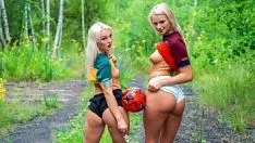 Reproduzir A missy get laids - loiras fãs de jogos de futebol lovita designada e katie sky tentam fazer sexo tribade quente