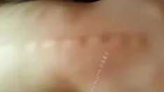 Oynat Silahlı iri göğüslü hanımefendi, tatlı dil sürtmesi, mandalina pazarlığı, ev içi yardım egoisi