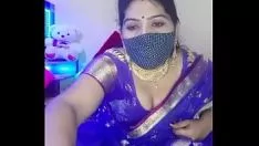 Jouer Geeta bhabhi a sévèrement frotté son minou